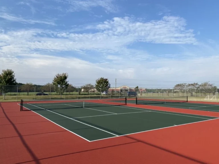 raleigh tennis court builder